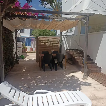 Albeniz Semesterbostad Sa Caleta